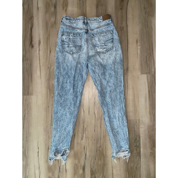 American Eagle Comfort Stretch Waistband Distressed Acid Mom Jeans Women’s 6 - Picture 4 of 4